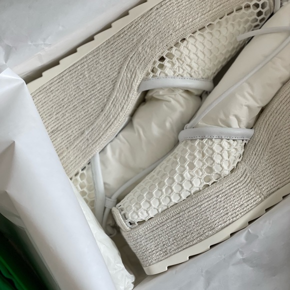 Authentic Brand New Bottega Veneta Mesh Espadrilles - Picture 3 of 7